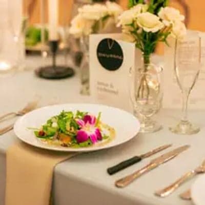 Personal Touch Dining